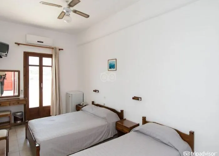 Artemis Hotel Agios Stefanos 