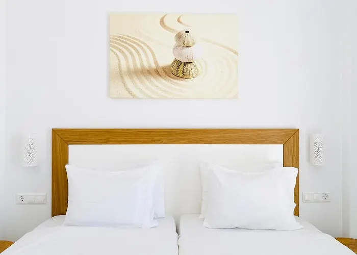 Eleftheria Hotel & Apartments Ornos 