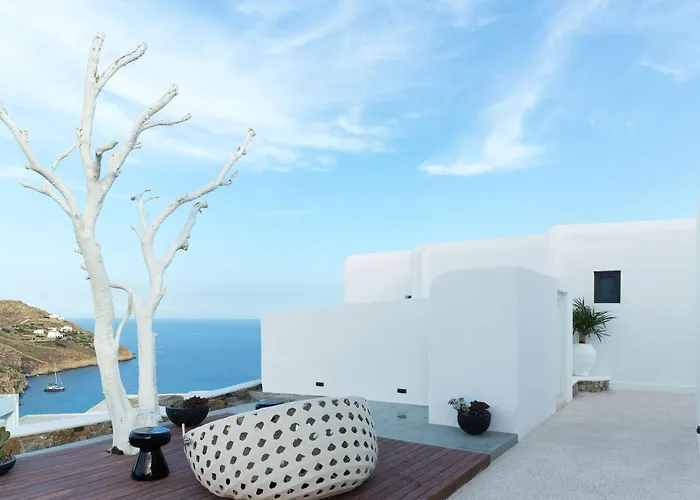 Super Paradise Beach (Mykonos) Hotels